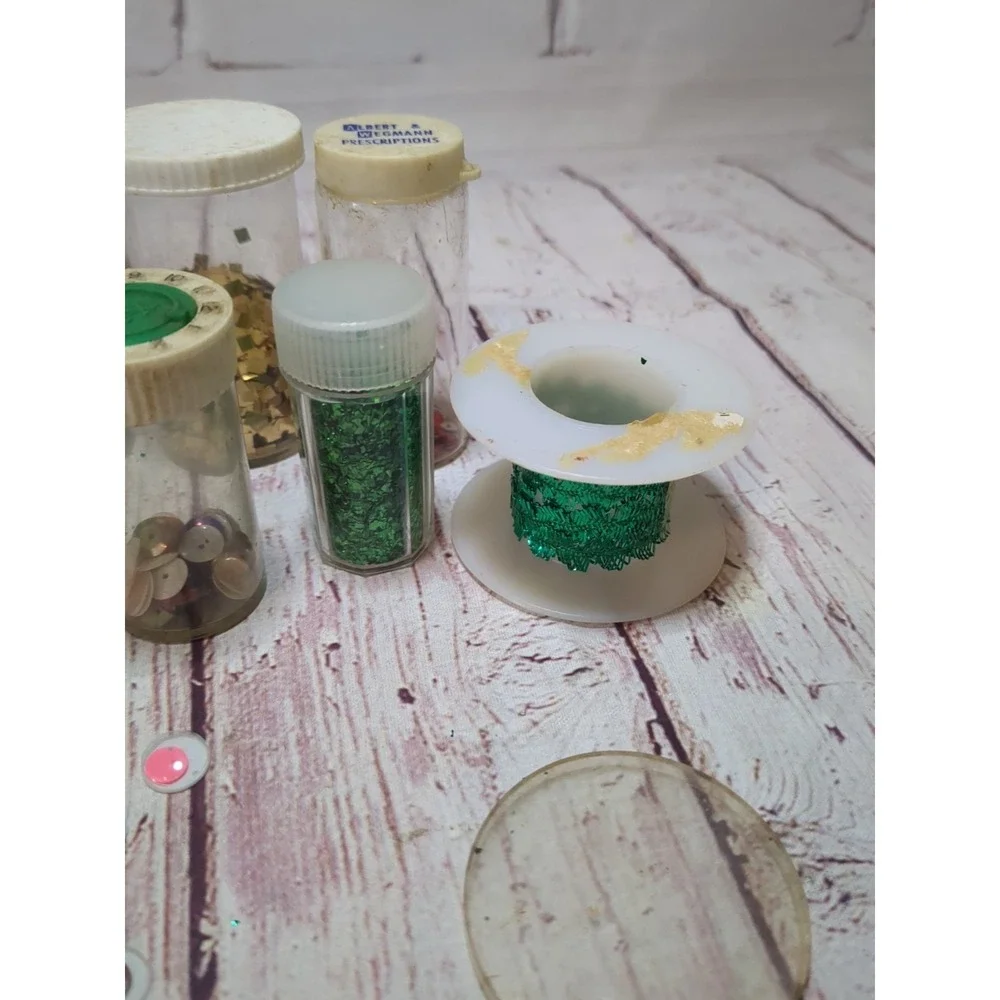 Vintage Lot Sequins,Trim, Star Glitter, Even‎ Googly Eyes Multiple Colors